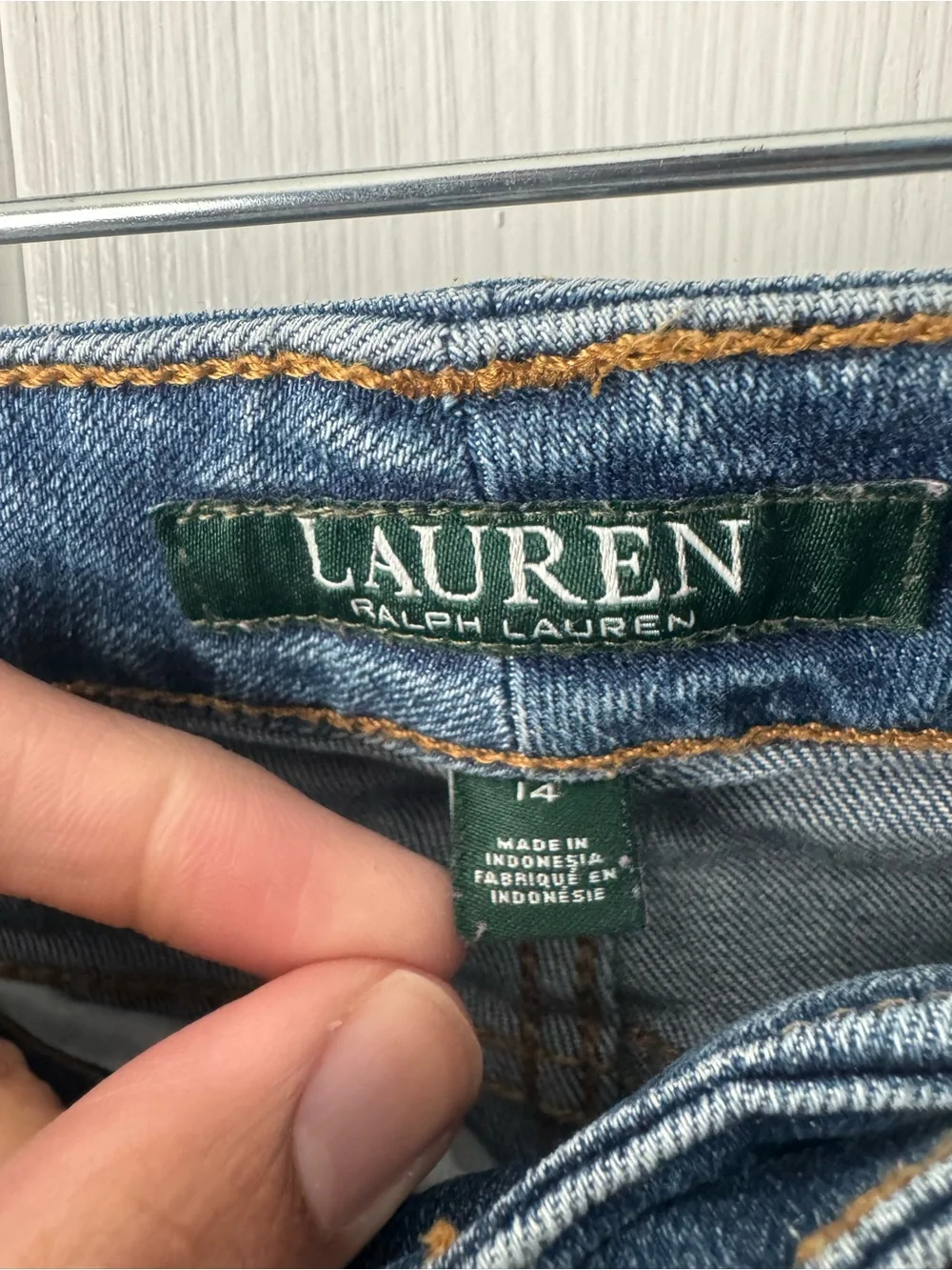 Lauren Ralph Lauren Modern Curvy Straight Denim Jeans Monogram Leather Patch 14